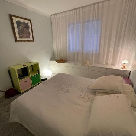 Domus Apartment Canet-en-Roussillon Bagian luar foto